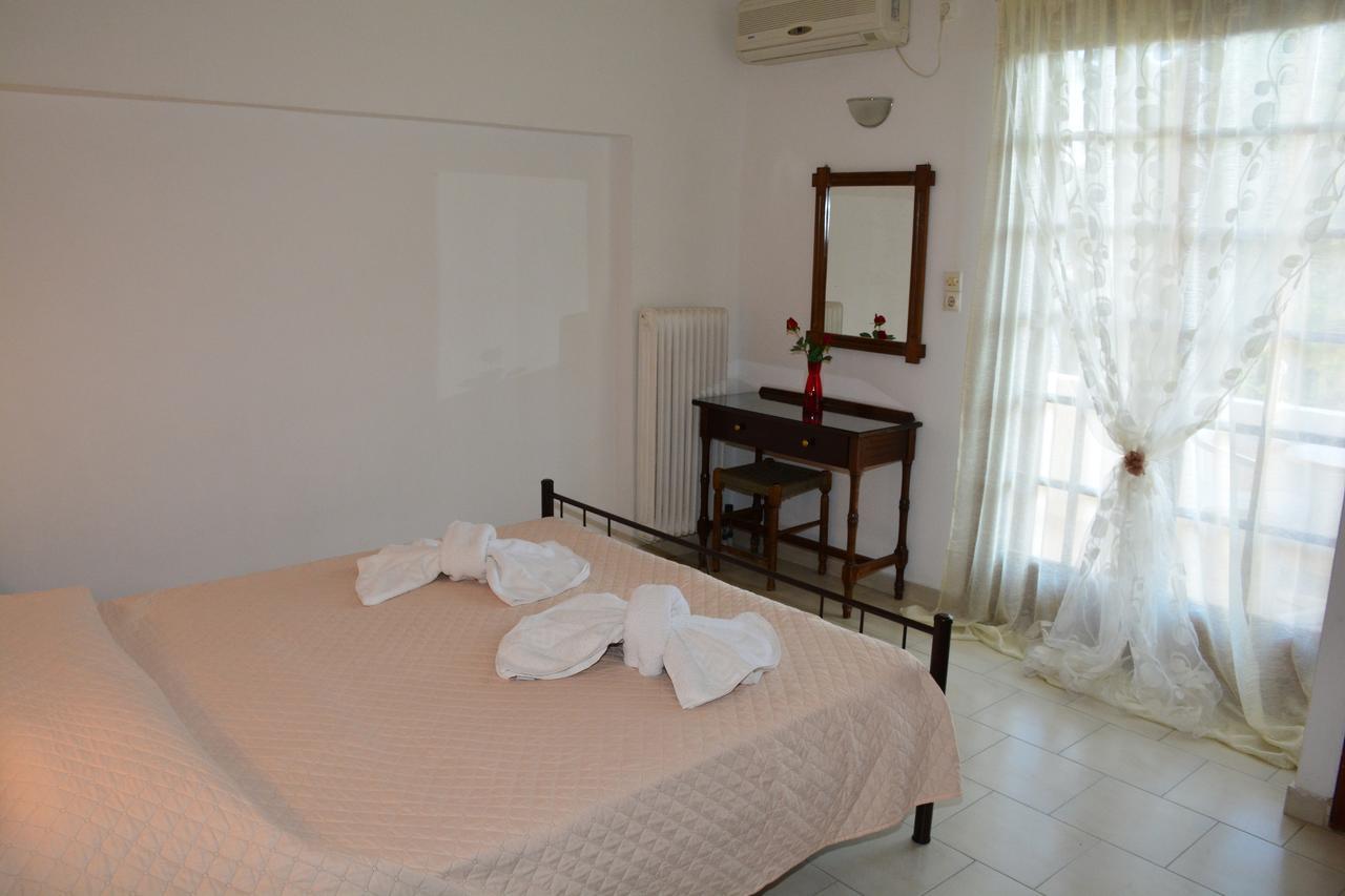 Voula Apartments Agia Marina (Aegina) Exterior foto